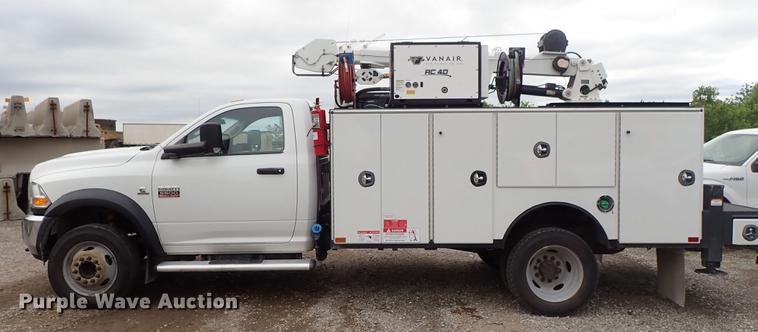 image for item DF1204 2011 Dodge Ram 5500 service truck with crane