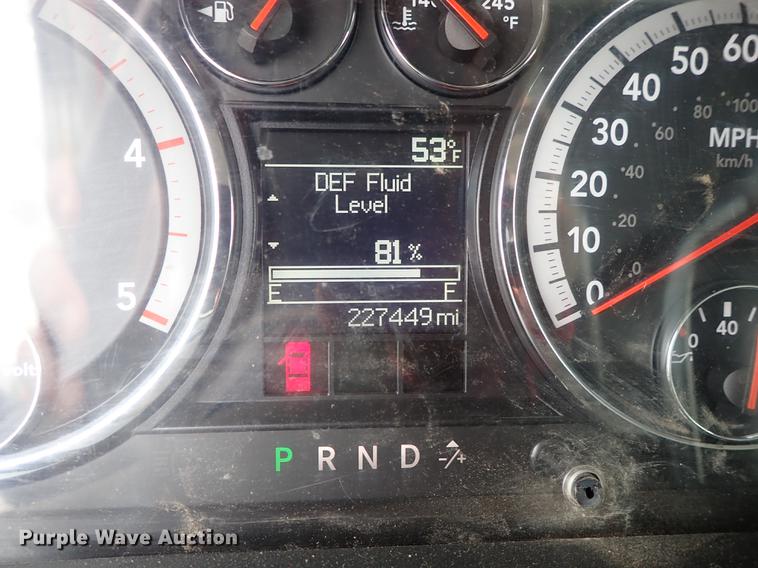 image for item DF1204 2011 Dodge Ram 5500 service truck with crane