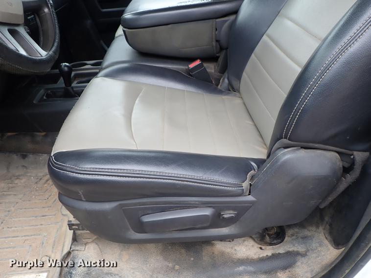 image for item DF1204 2011 Dodge Ram 5500 service truck with crane