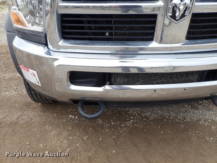 image for item DF1204 2011 Dodge Ram 5500 service truck with crane