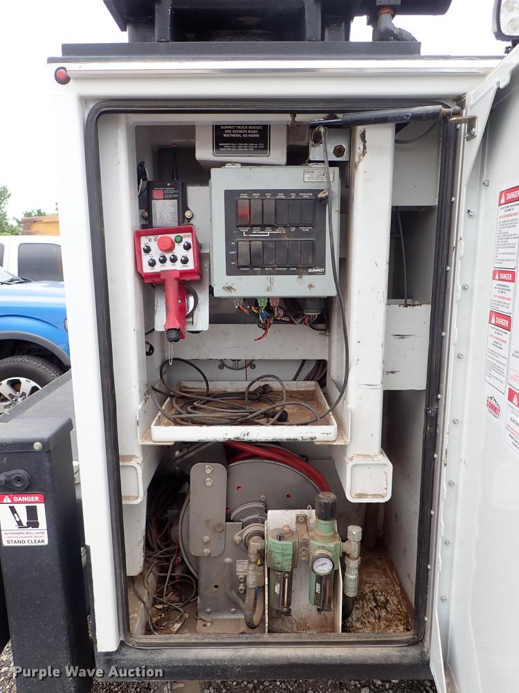 image for item DF1204 2011 Dodge Ram 5500 service truck with crane