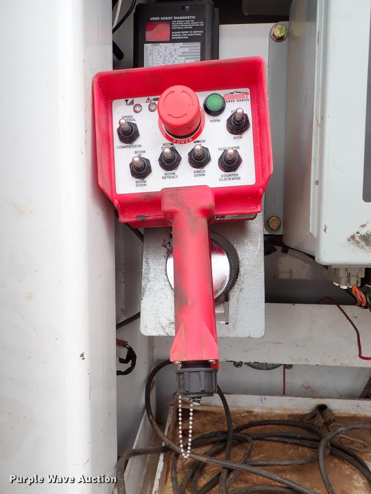 image for item DF1204 2011 Dodge Ram 5500 service truck with crane