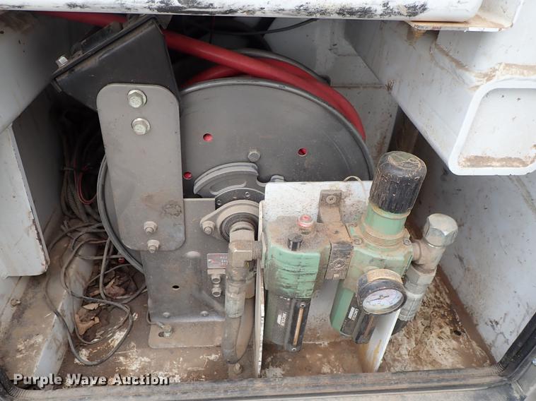 image for item DF1204 2011 Dodge Ram 5500 service truck with crane