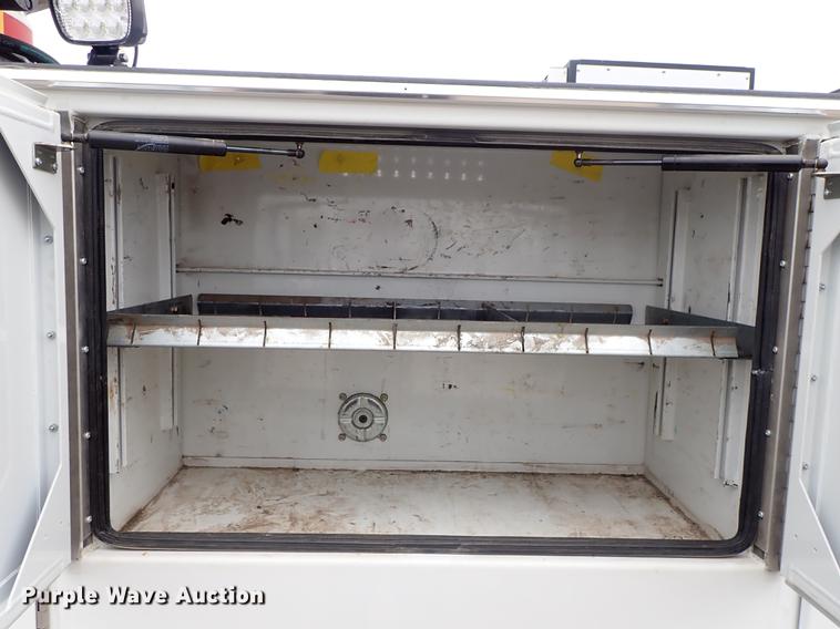 image for item DF1204 2011 Dodge Ram 5500 service truck with crane