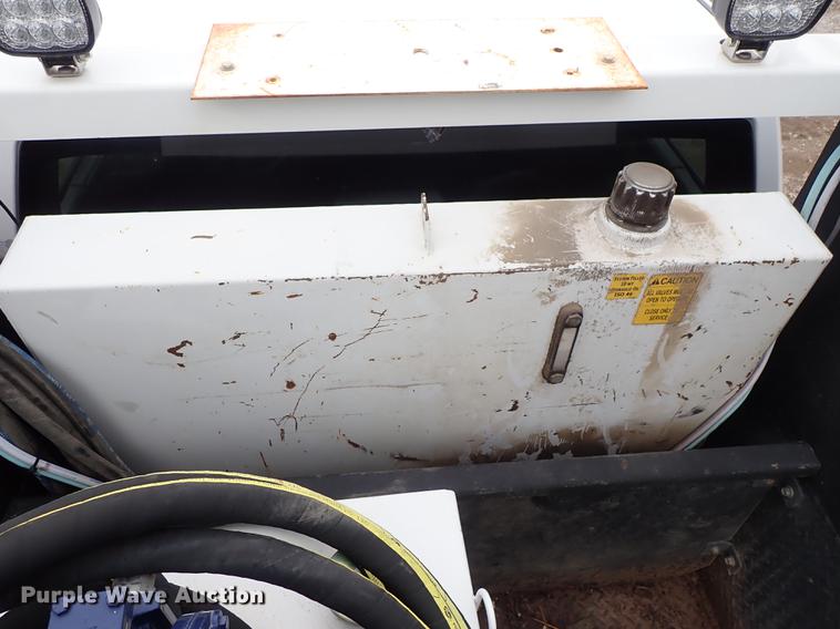 image for item DF1204 2011 Dodge Ram 5500 service truck with crane