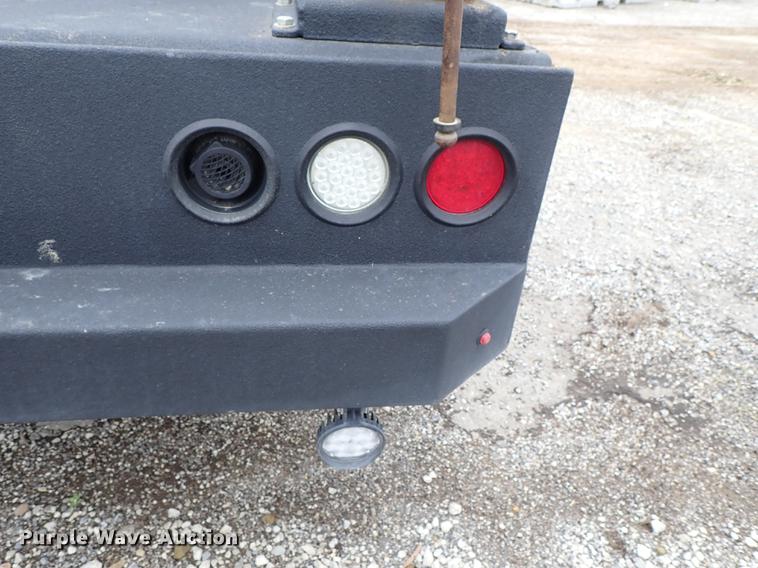 image for item DF1204 2011 Dodge Ram 5500 service truck with crane