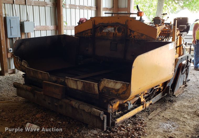 image for item DF3493 2001 LeeBoy L8500T paver