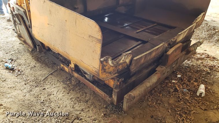 image for item DF3493 2001 LeeBoy L8500T paver