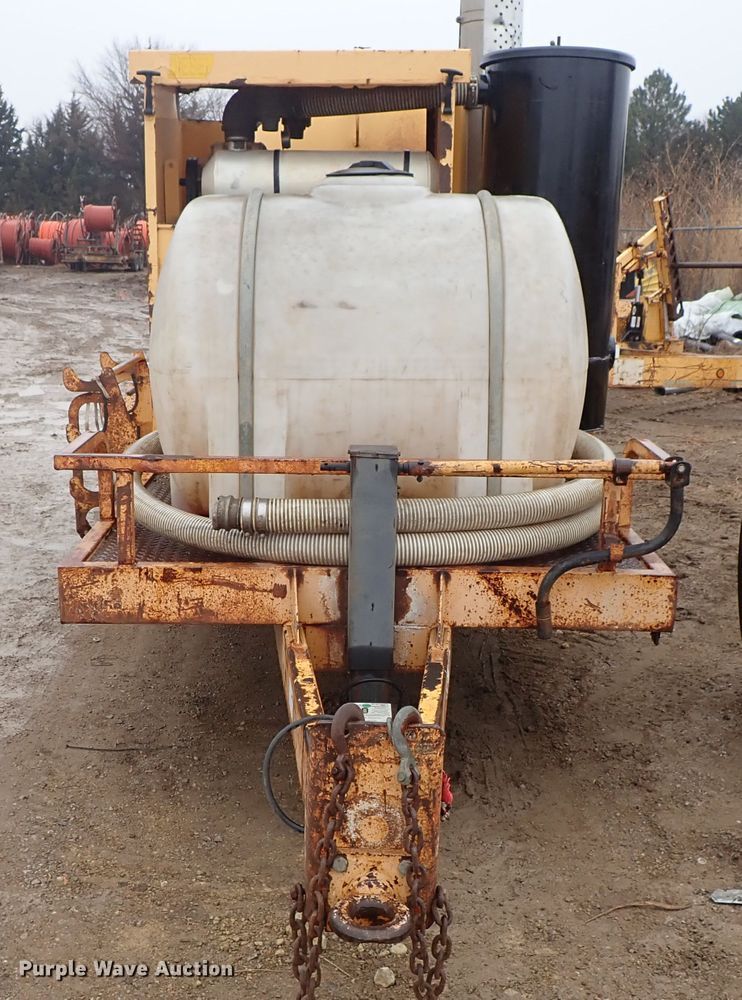 image for item DF8733 2000 Vactron PMD-800DT vacuum trailer