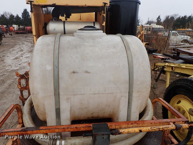 image for item DF8733 2000 Vactron PMD-800DT vacuum trailer