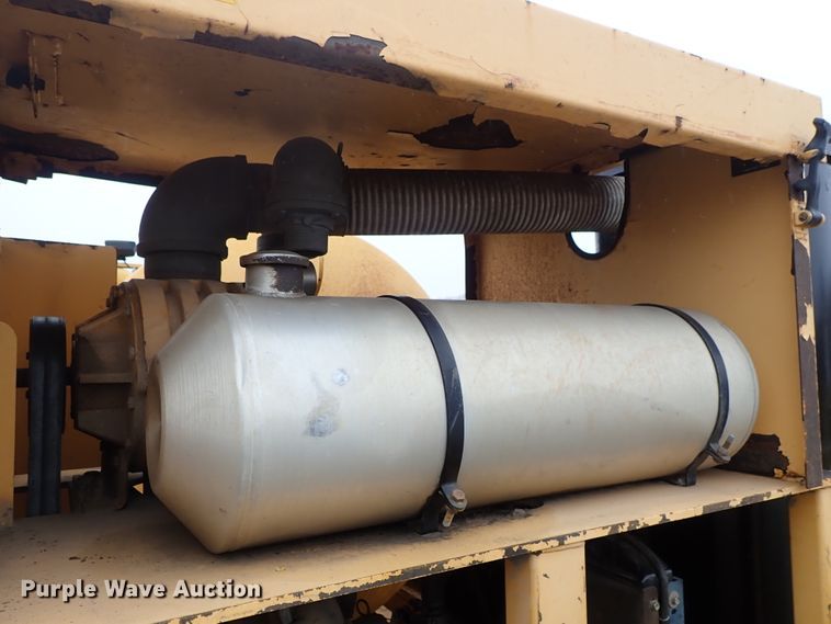 image for item DF8733 2000 Vactron PMD-800DT vacuum trailer