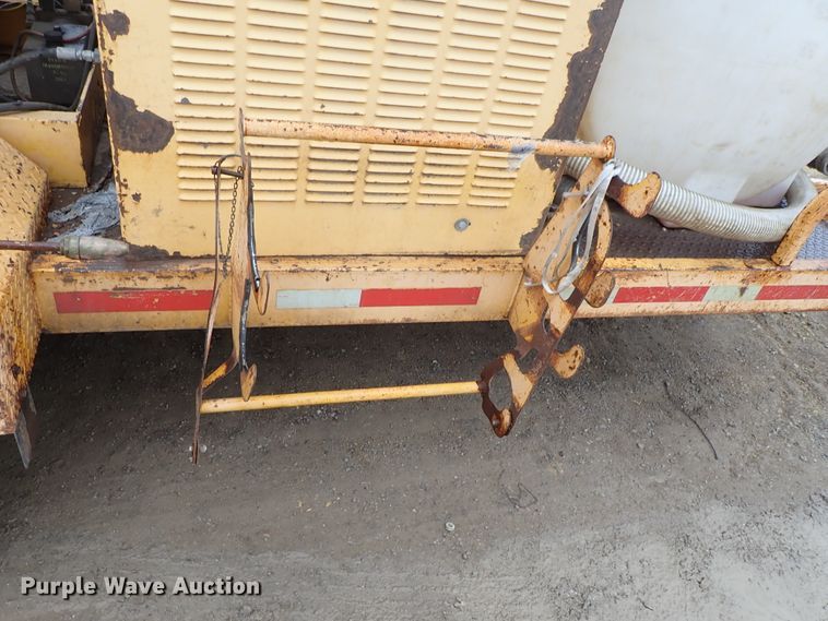 image for item DF8733 2000 Vactron PMD-800DT vacuum trailer