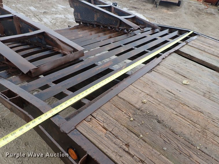 image for item DF8734 1998 PJ equipment trailer