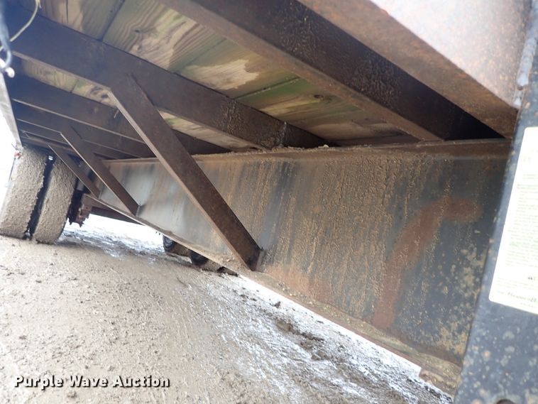 image for item DF8734 1998 PJ equipment trailer