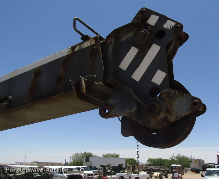 image for item DG1257 Grove RT41AA crane