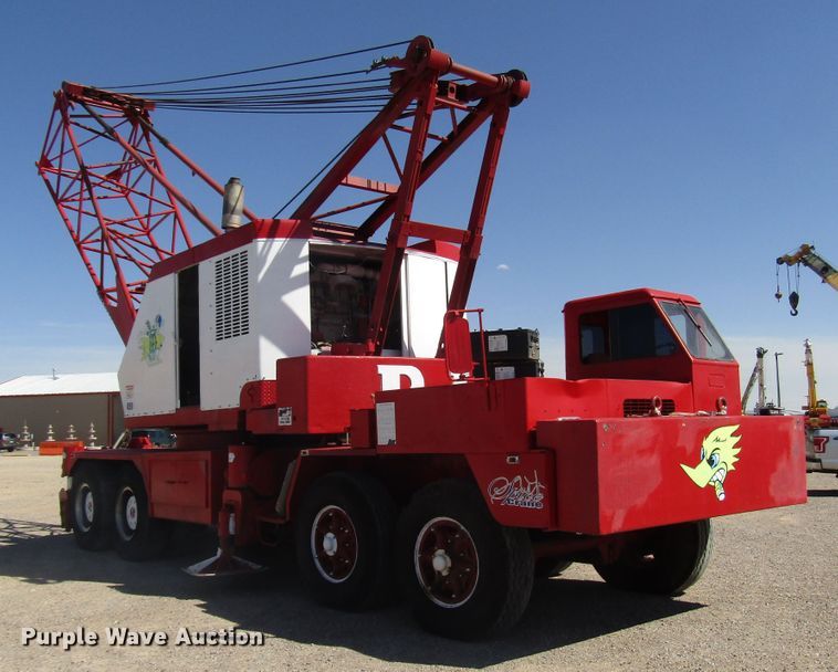 image for item DG1267 P & H 790 TC-90 crane