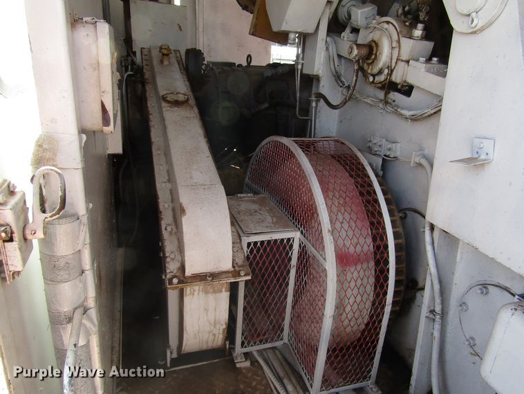 image for item DG1267 P & H 790 TC-90 crane