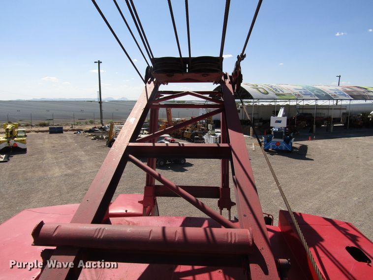 image for item DG1267 P & H 790 TC-90 crane