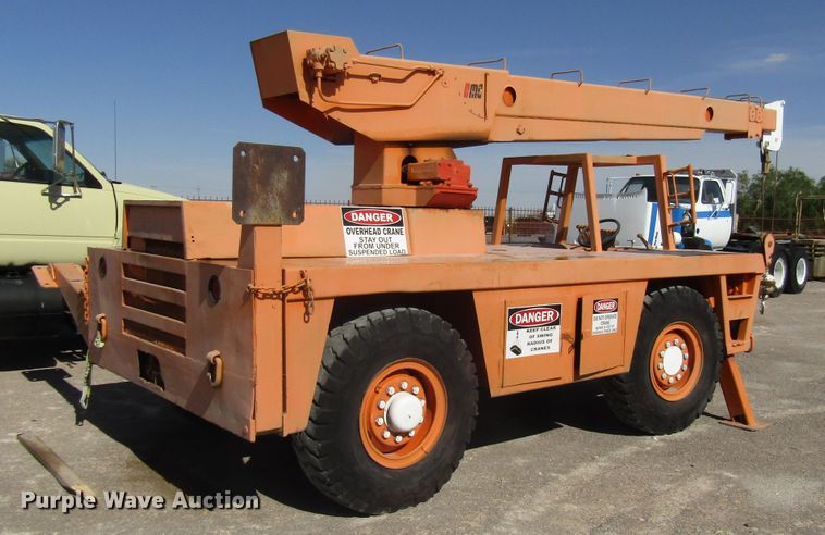 image for item DG1268 Broderson RTR701B crane