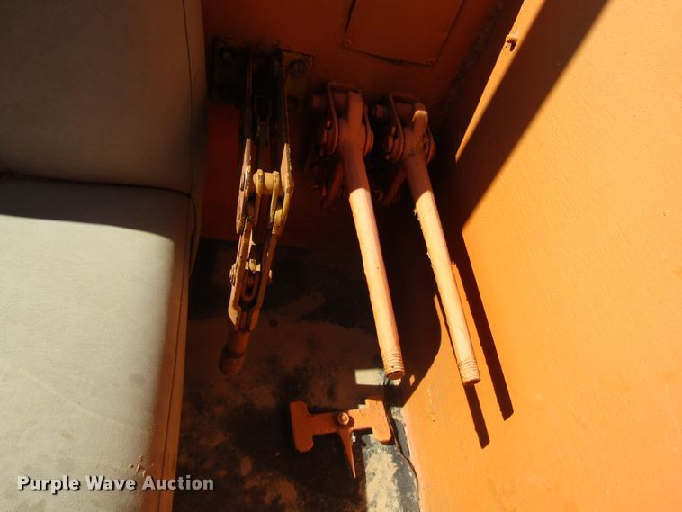 image for item DG1268 Broderson RTR701B crane