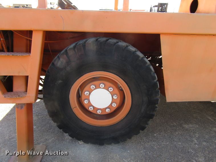 image for item DG1268 Broderson RTR701B crane