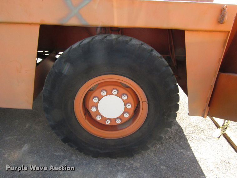 image for item DG1268 Broderson RTR701B crane