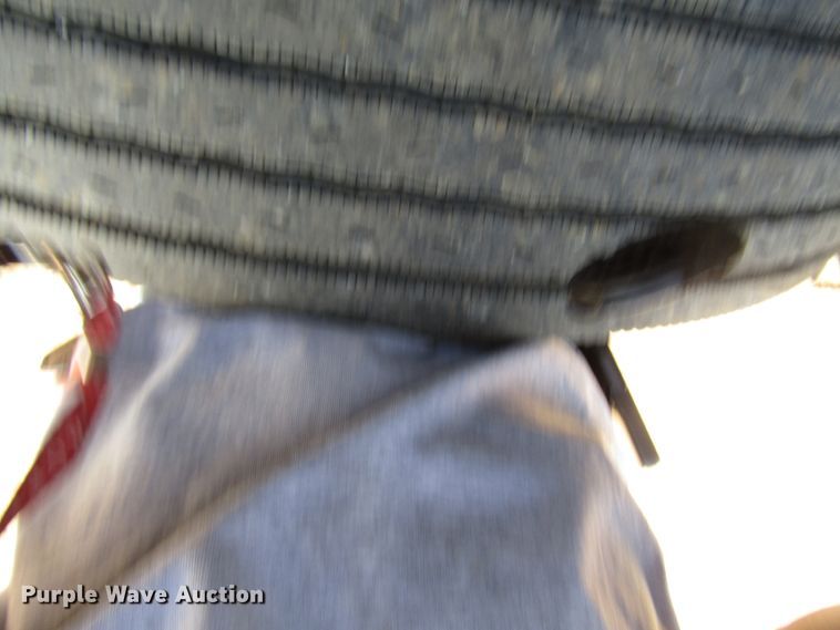 image for item DG1280 2000 International 4900 chipper truck