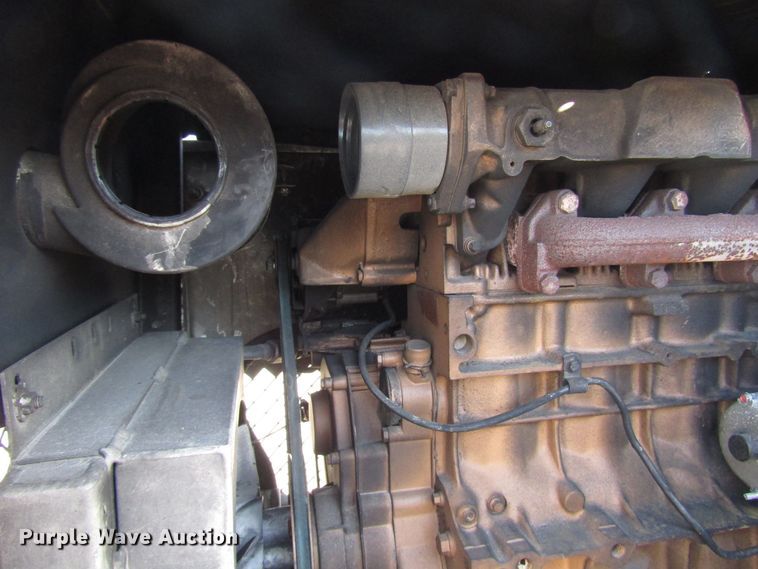 image for item DG1281 Bandit 200XP wood chipper