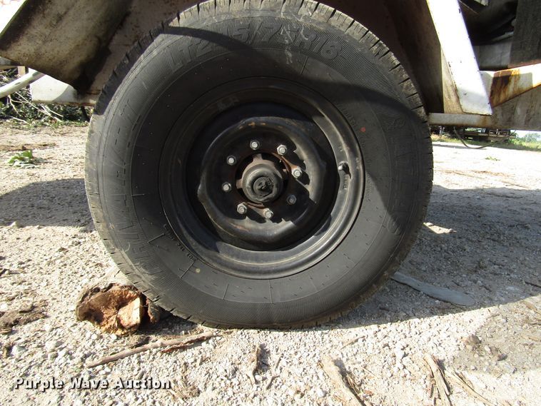 image for item DG1281 Bandit 200XP wood chipper