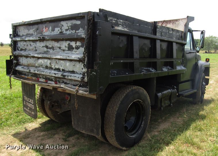 image for item DG1286 1979 International 1854 dump truck