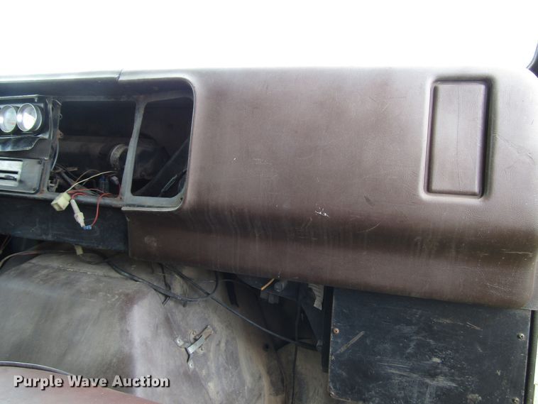 image for item DG1286 1979 International 1854 dump truck