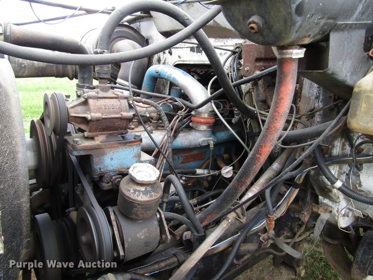 image for item DG1286 1979 International 1854 dump truck