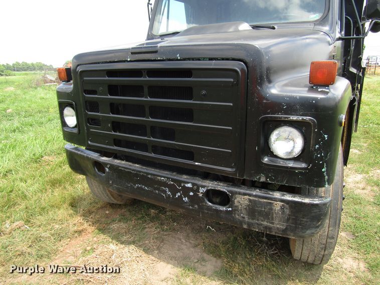 image for item DG1286 1979 International 1854 dump truck