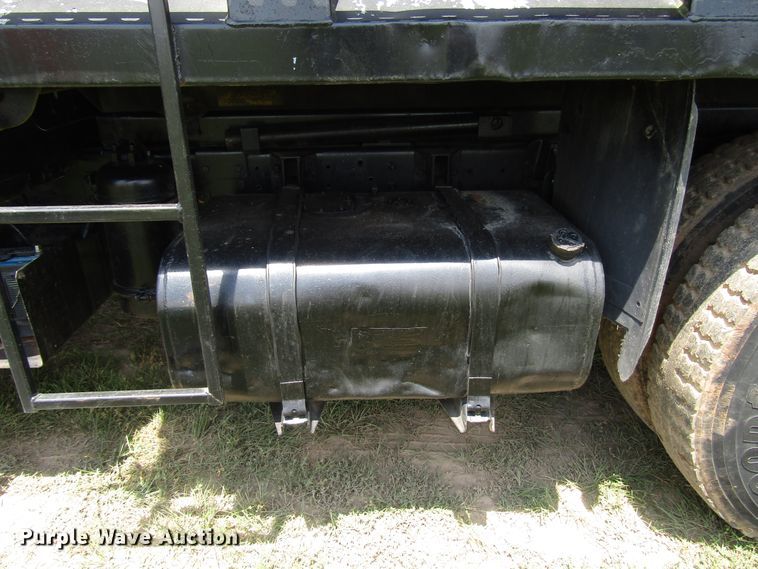 image for item DG1286 1979 International 1854 dump truck