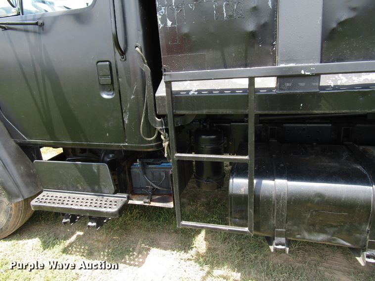 image for item DG1286 1979 International 1854 dump truck