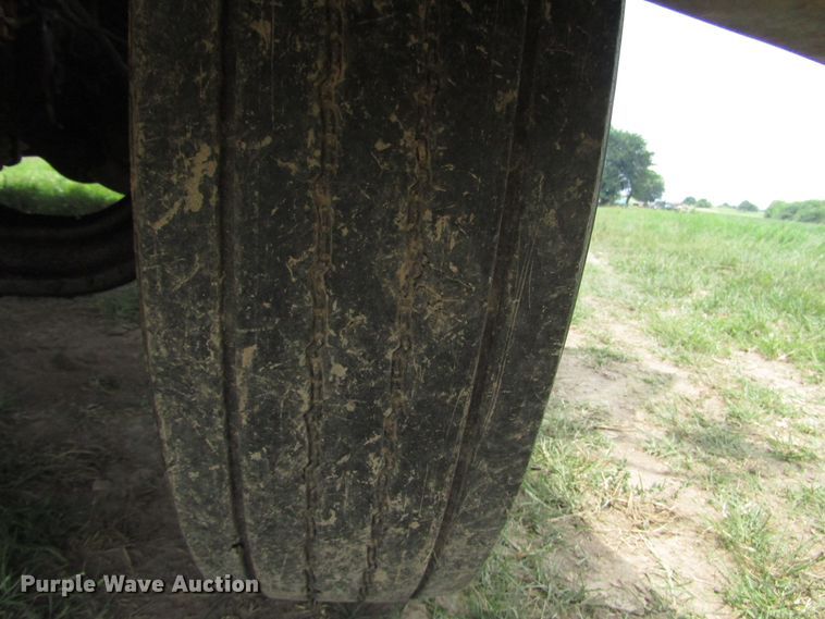 image for item DG1286 1979 International 1854 dump truck