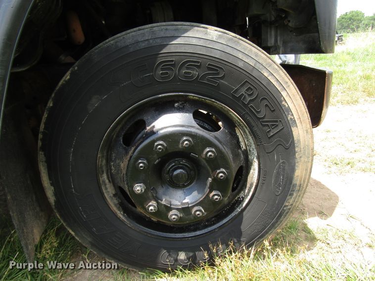 image for item DG1286 1979 International 1854 dump truck