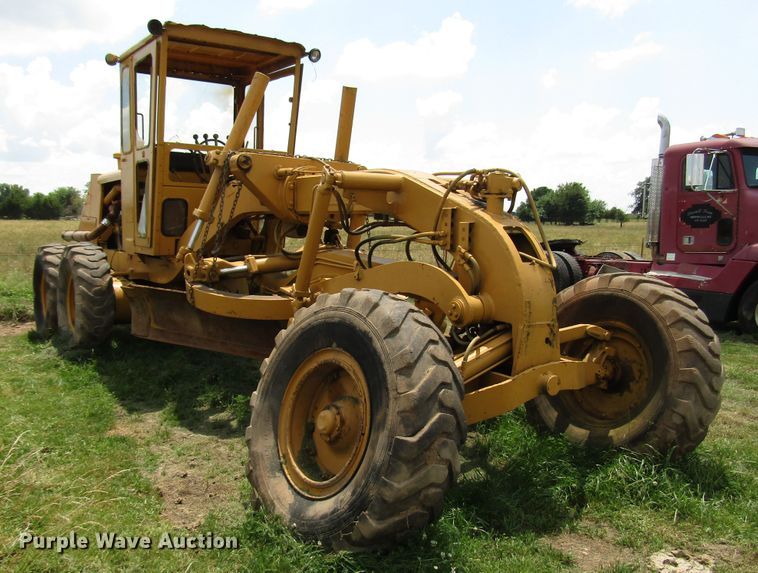 image for item DG1287 Huber motor grader