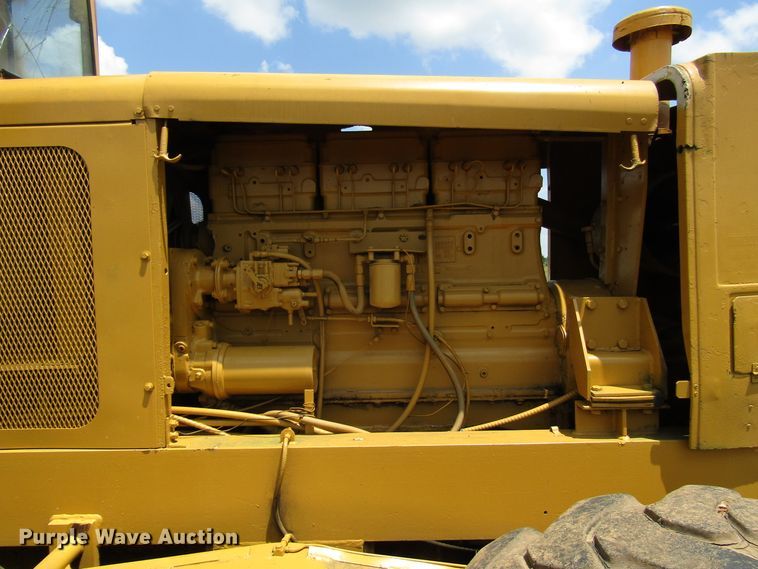 image for item DG1287 Huber motor grader