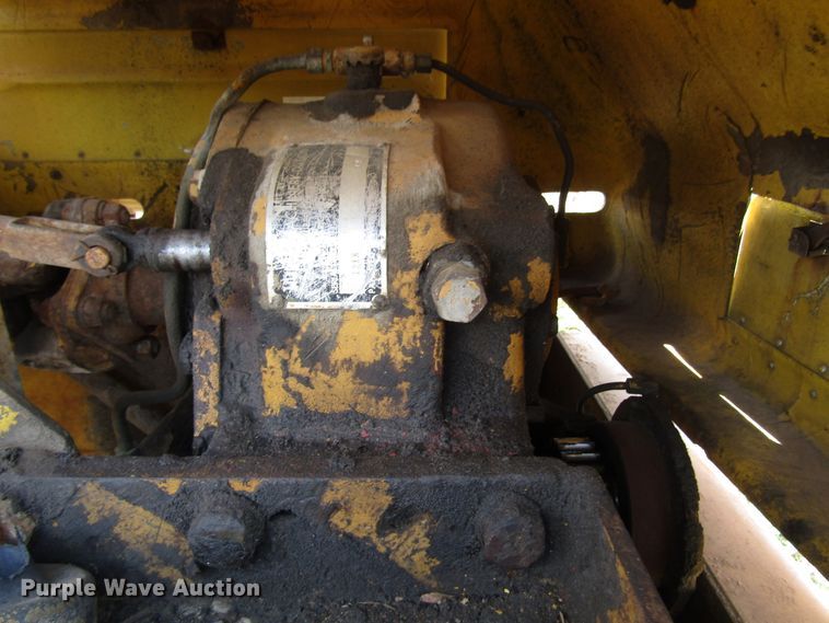 image for item DG1287 Huber motor grader