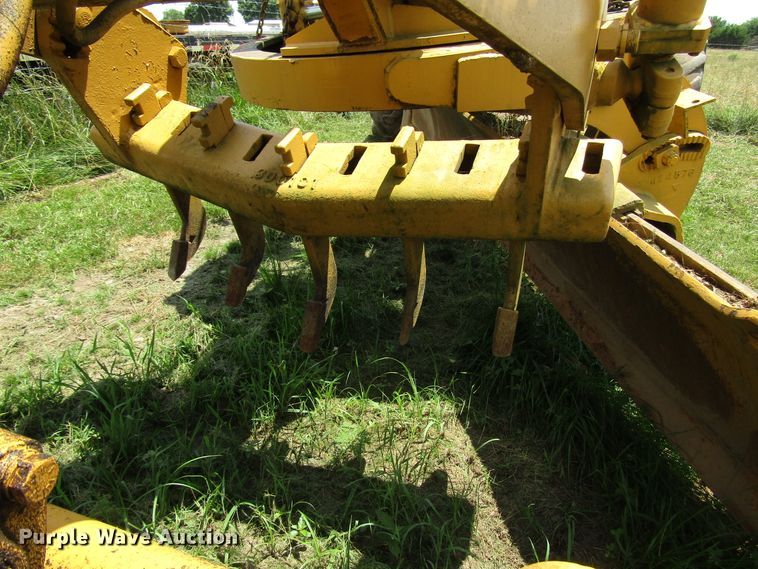 image for item DG1287 Huber motor grader