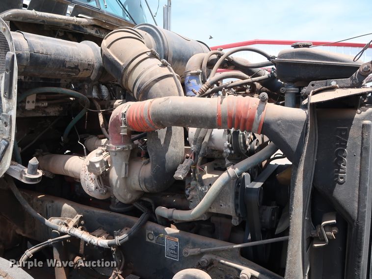 image for item DG3328 2007 Kenworth T800 dump truck