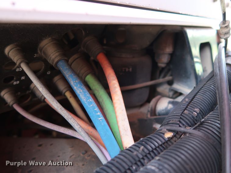 image for item DG3328 2007 Kenworth T800 dump truck