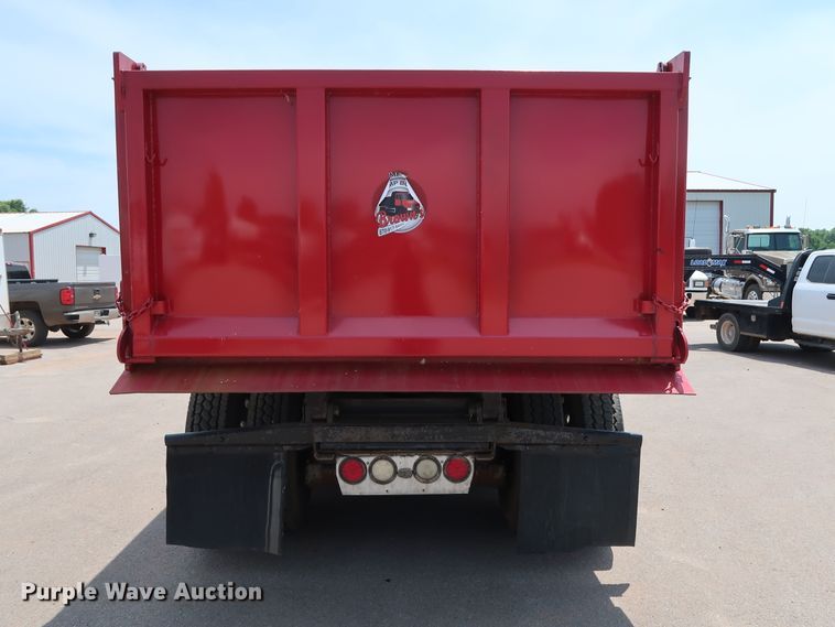 image for item DG3328 2007 Kenworth T800 dump truck