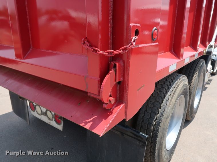 image for item DG3328 2007 Kenworth T800 dump truck