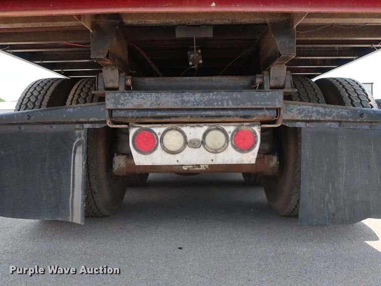 image for item DG3328 2007 Kenworth T800 dump truck