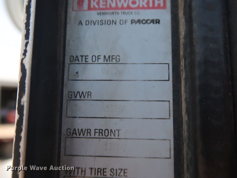 image for item DG3328 2007 Kenworth T800 dump truck