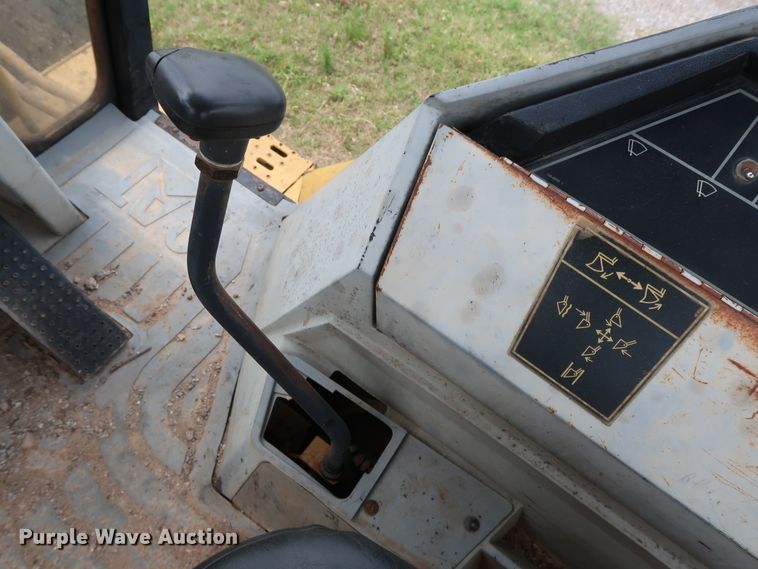 image for item DG3493 1995 Caterpillar 446B backhoe