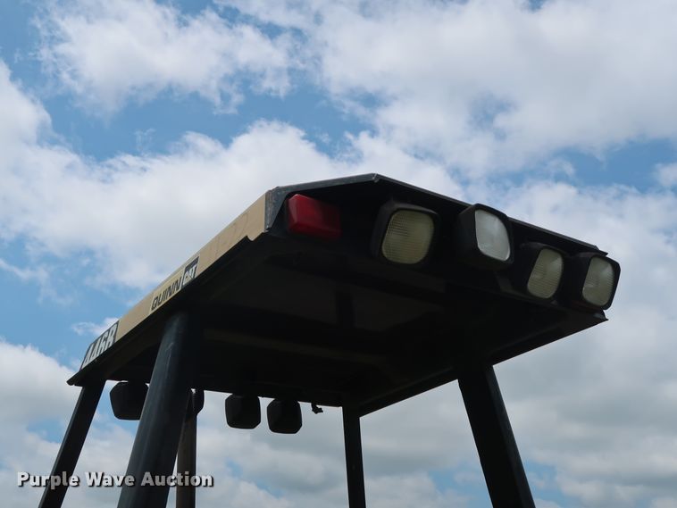 image for item DG3493 1995 Caterpillar 446B backhoe