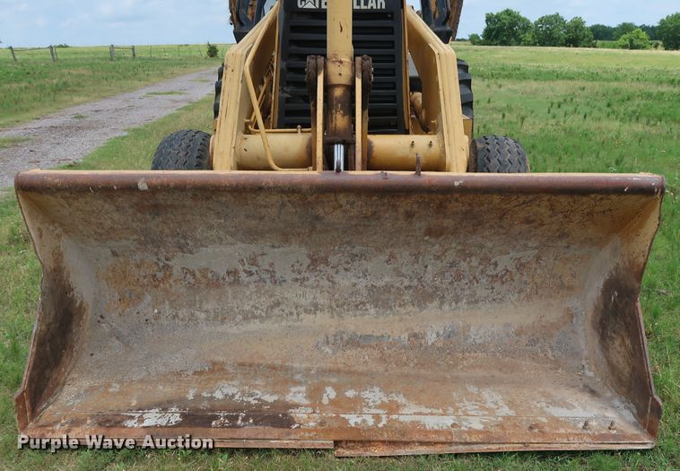 image for item DG3493 1995 Caterpillar 446B backhoe